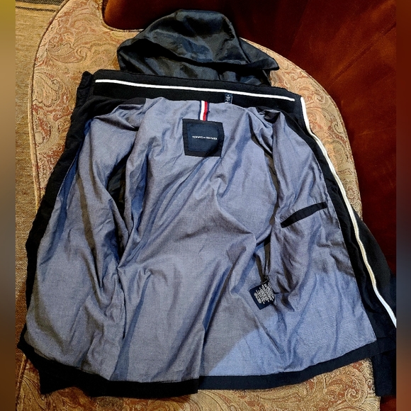 Tommy Hilfiger Black hoodie jacket - Picture 6 of 7